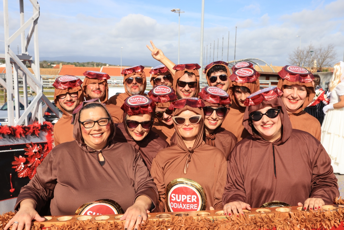 Sul Informação - “Carnaval de Odiáxere” animado por Quim Barreiros
