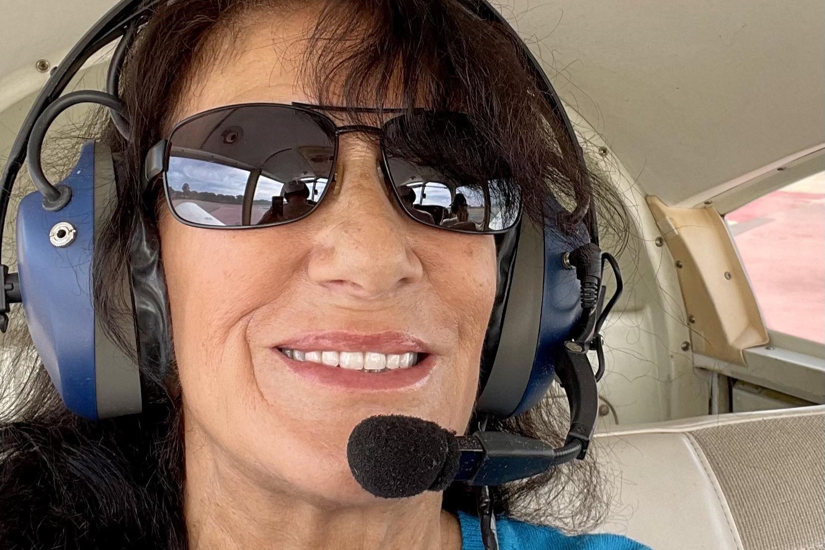 Sul Informação - Morreu Eva Vaz, a 1ª mulher portuguesa piloto de aviões comerciais