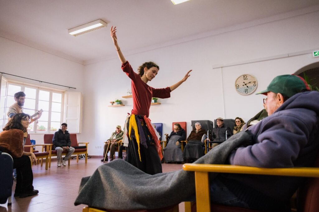 Sul Informação - “Pessoas Cheias de Território” preparam projeto artístico para mostrar no Entrudanças