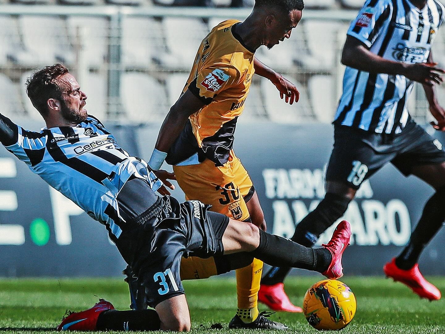 Sul Informação - Portimonense sem acerto na finalização perde em casa com Torreense