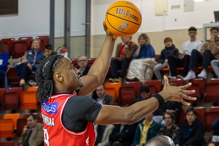 Sul Informação - Imortal soma quarta vitória seguida na Liga de basquetebol