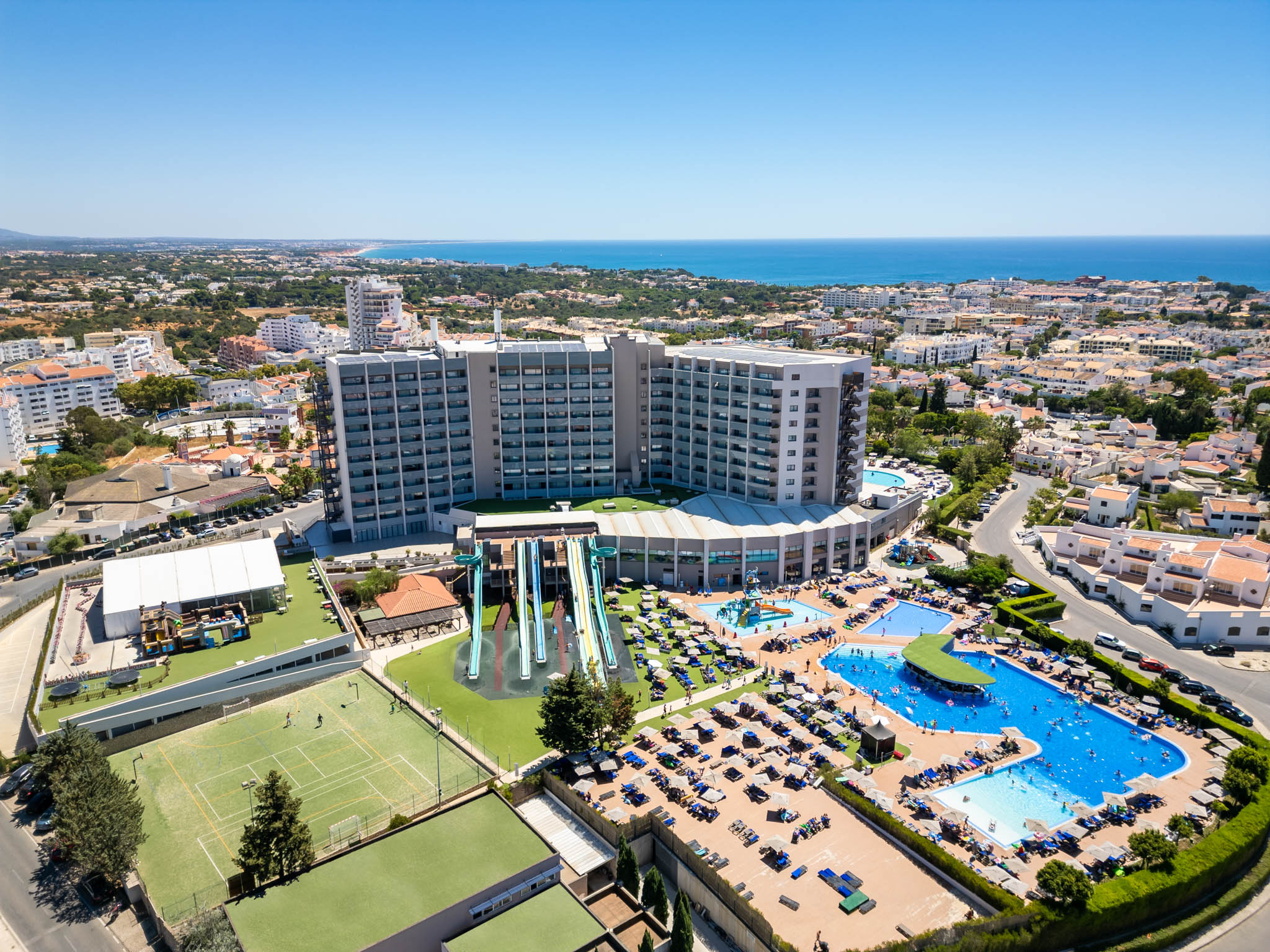 Sul Informação - Jupiter Albufeira Hotel tem 200 vagas disponíveis