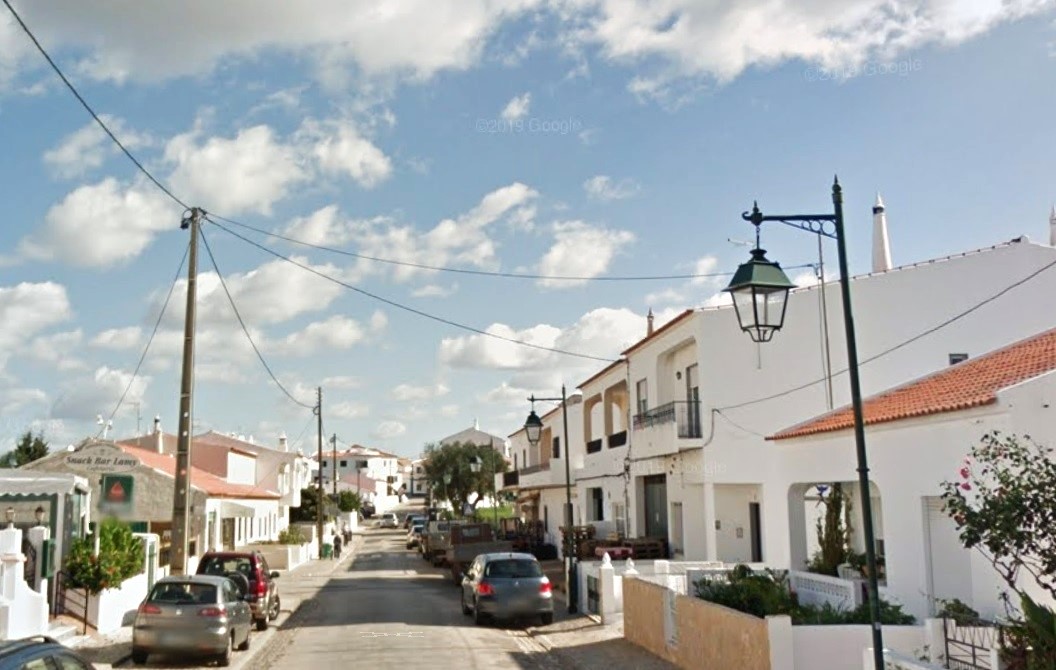 Sul Informação - Porches: Rua Direita e a Travessa do Poço já começaram a ser requalificadas