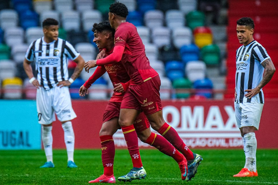 Sul Informação - Sequência positiva do Portimonense acaba com derrota em Leiria