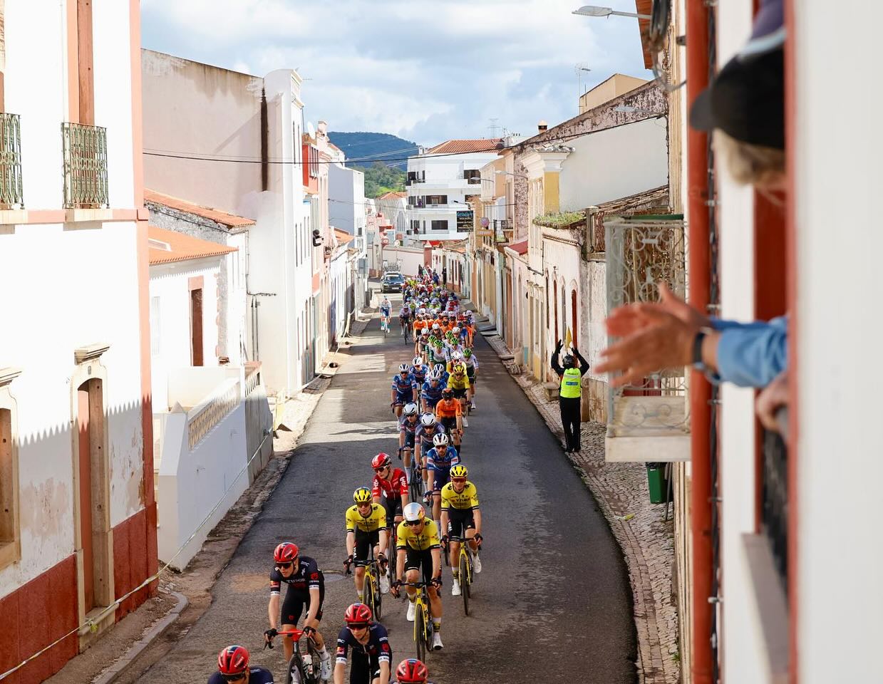 Sul Informação - Volta ao Algarve: Colégio de Comissários anula primeira etapa após falha na chegada