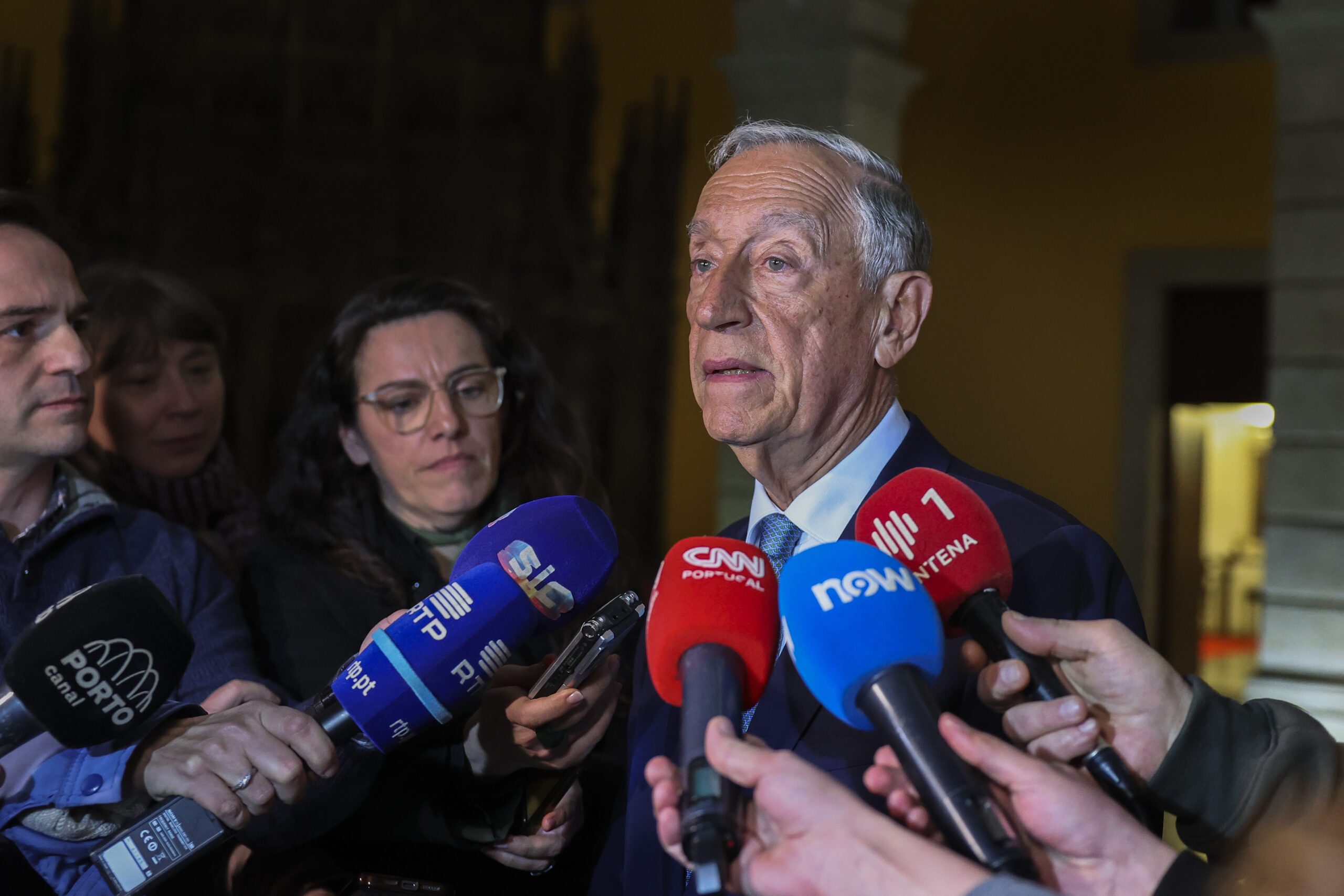 O Presidente da República, Marcelo Rebelo de Sousa, fala à comunicação social sobre a atual situação politica