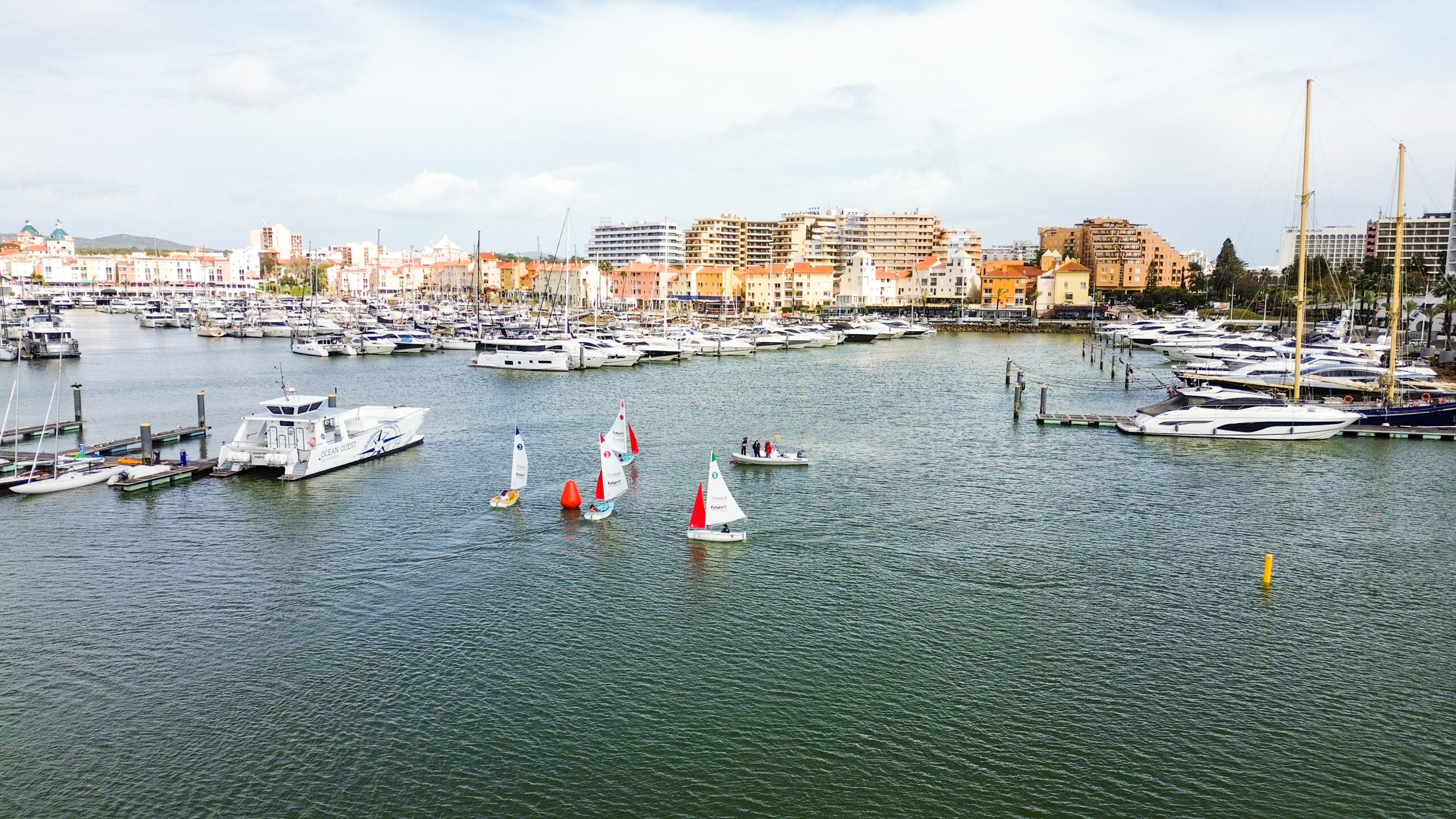 Sul Informação - 1ª prova do Circuito Nacional de Vela Adaptada foi «imenso sucesso» em Vilamoura