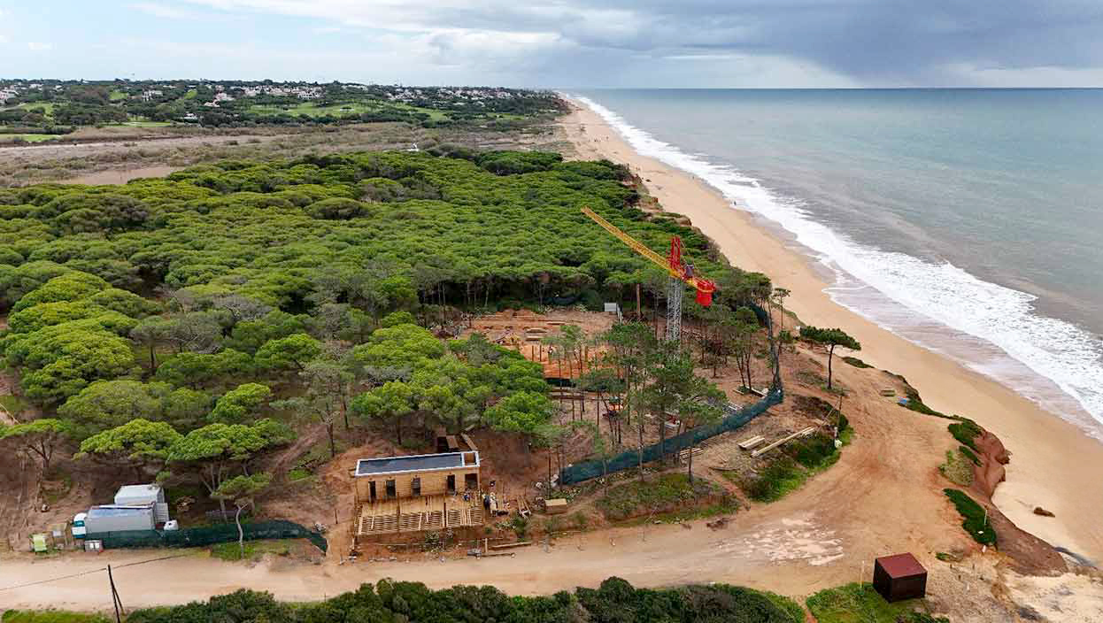 Sul Informação - Aleixo diz que «está tudo bem» com apoio de praia em reserva natural e garante compensações