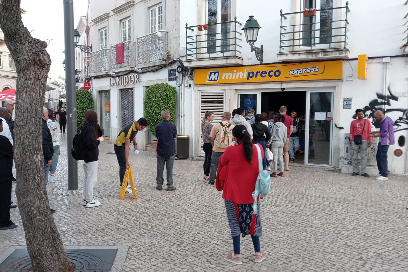Sul Informação - Eletricidade começa a ser reposta no Algarve após mais de 9 horas de apagão