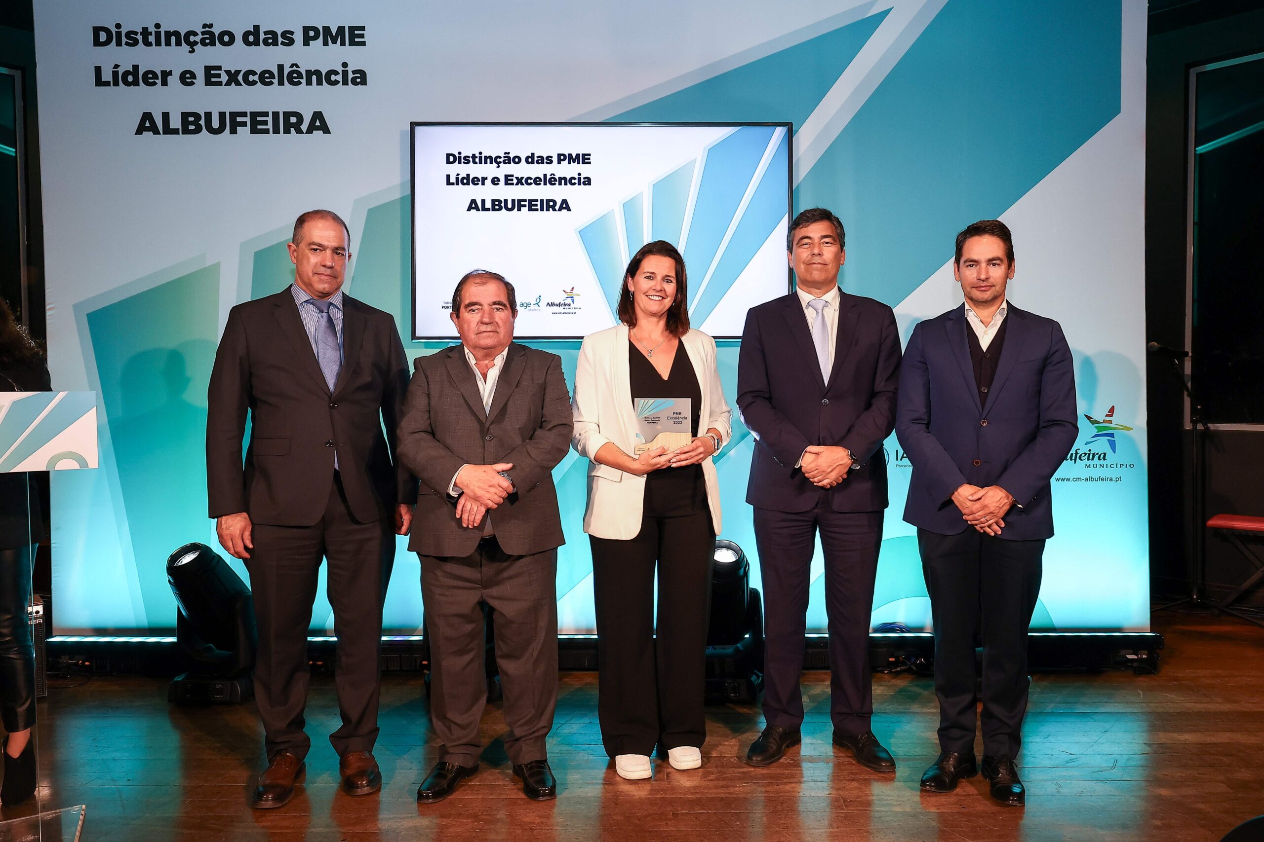 Sul Informação - 99 empresas de Albufeira distinguidas com prémios PME Líder e Excelência