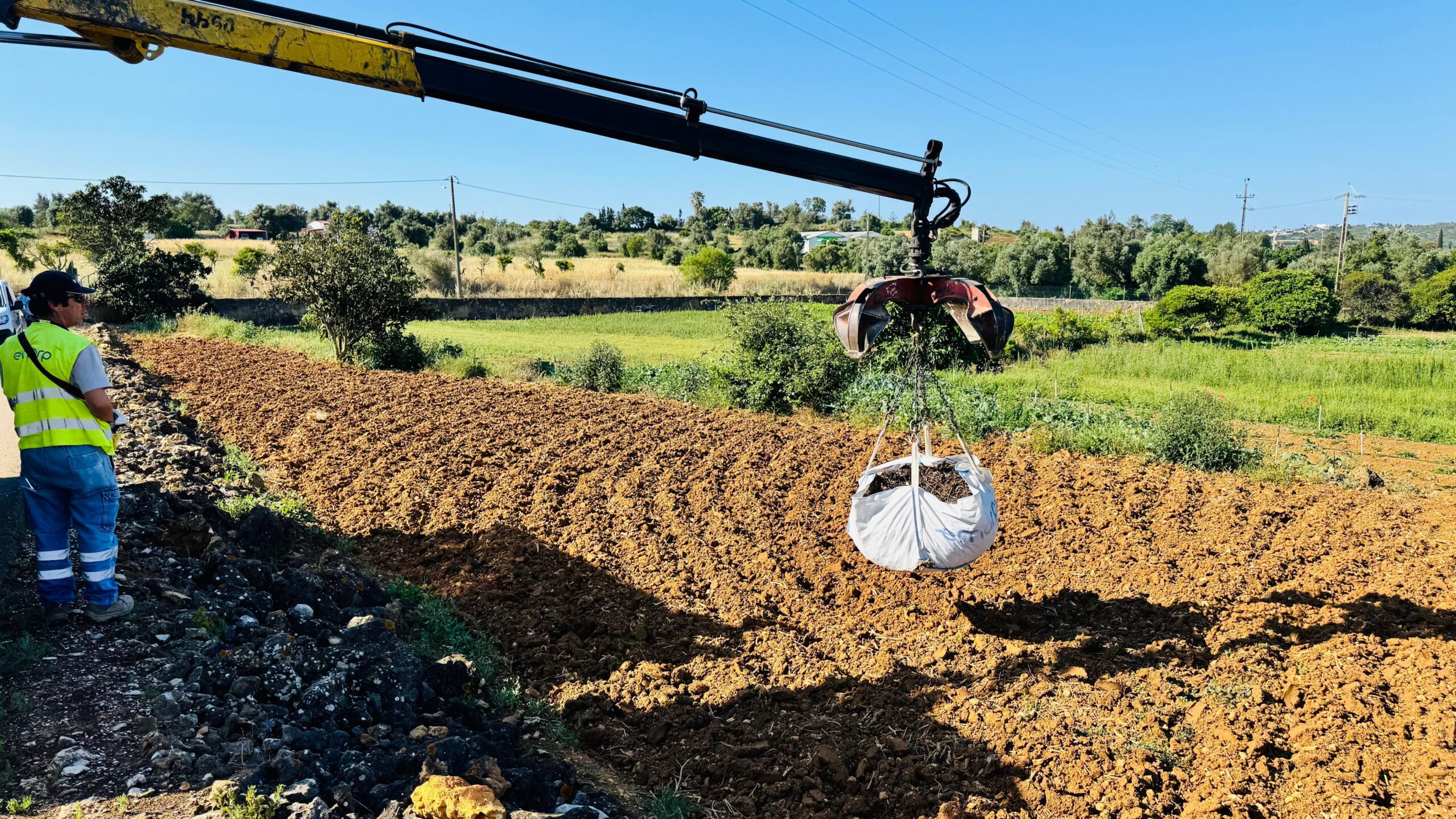 Sul Informação - Compostores comunitários da Mexilhoeira Grande já dão frutos