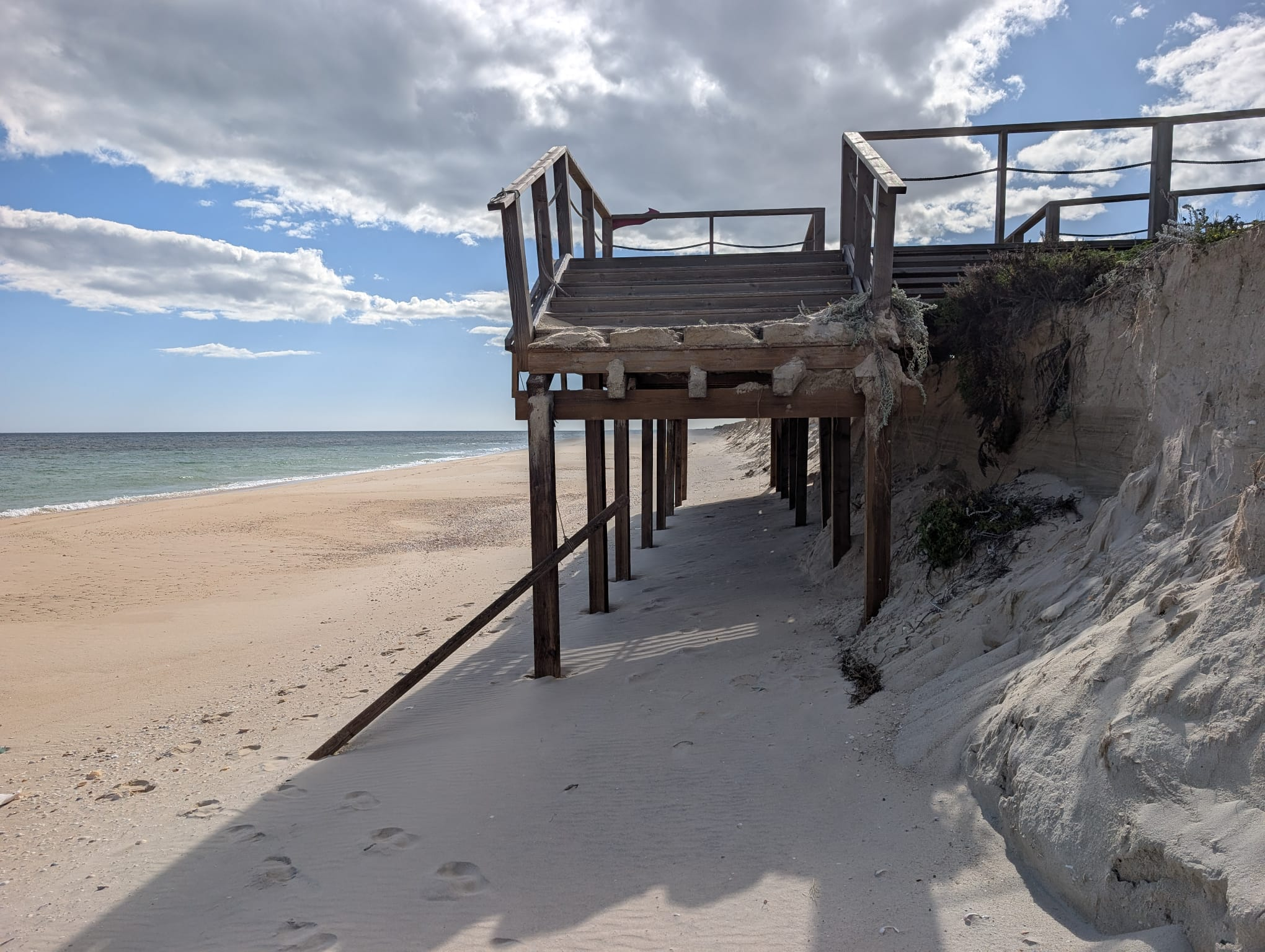 Sul Informação - Obra de reposição de areia na Praia da Fuzeta-Mar começa ainda este mês