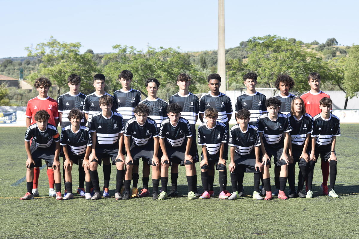 Sul Informação - Seleção do Algarve de sub-14 vence torneio no Alentejo