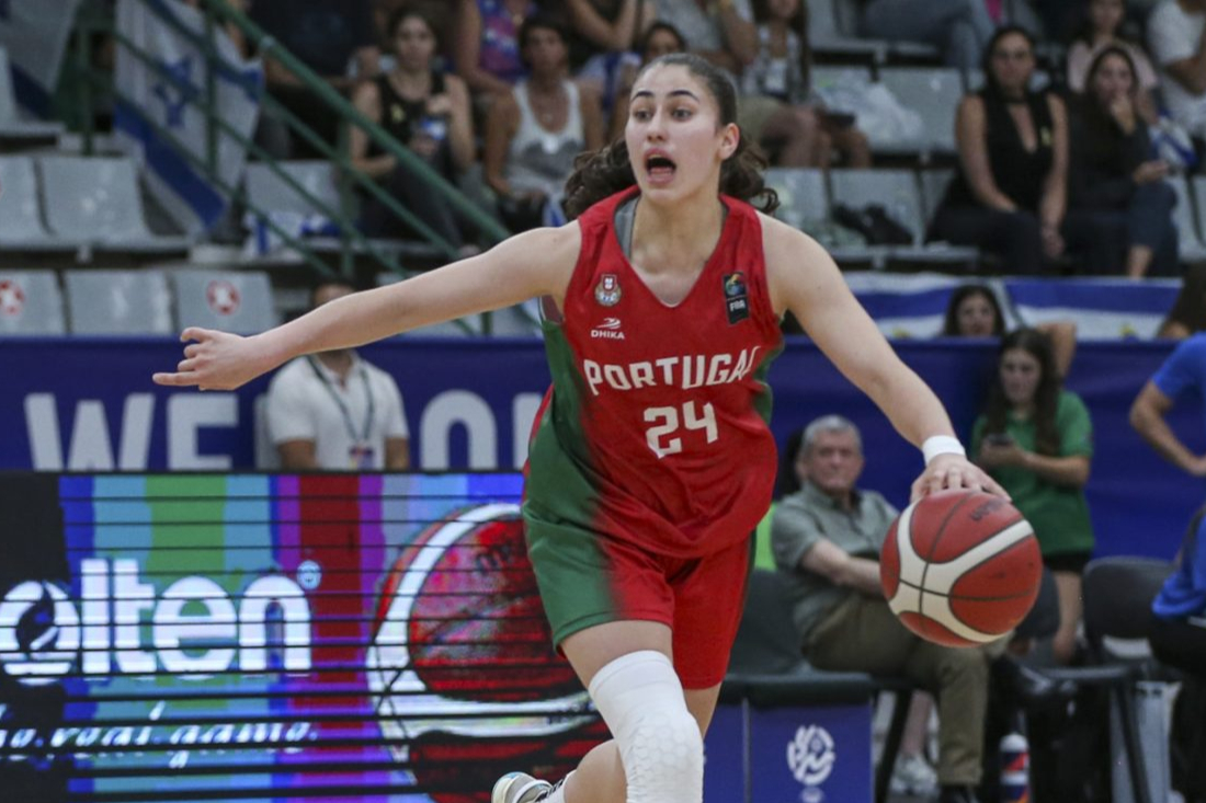 Sul Informação - Algarvia Madalena Amaro joga no Europeu de sub-18 de basquetebol