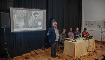 2018-0156-poesia-a-sul-balanco-03|2018-0156-poesia-a-sul-balanco-10|2018-0156-poesia-a-sul-balanco-08|2018-0156-poesia-a-sul-balanco-04|2018-0156-poesia-a-sul-balanco-01