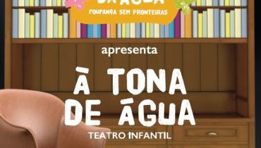 À Tona de água