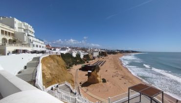 Albufeira_er (2)|Albufeira na primavera_Algarve na primavera_epocabaixa|Albufeira na primavera_Algarve na primavera_epocabaixa__er (8)|Albufeira_er (1)|Albufeira_er (3)|Albufeira_er (4)|Albufeira_er (5)|Albufeira_er (9)|Albufeira_er (10)|Albufeira_er (12)|Albufeira_er (13)|Hotelaria_turismo_Albufeira_er (6)|Hotelaria_turismo_Albufeira_er (7)|Apresentação “Estratégia de Desenvolvimento