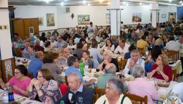 Almoço Solidário Tradicional de Páscoa Olhanense_2015_2