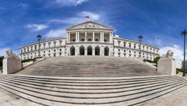 Assembleia da República_Parlamento_Depositphotos_60473579_L