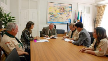 Assinatura de Protocolo com o agrupamento de escuteiros 290 de Loulé cedencia da escola do Poço Novo Loulé - C.M.Loulé-Mira
