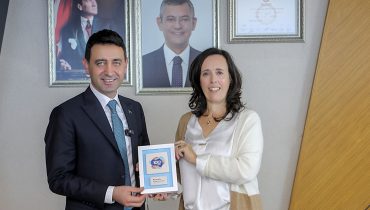 Assinatura do acordo entre Portimão e Bayrakli 3|Assinatura do acordo entre Portimão e Bayrakli 2|Assinatura do acordo entre Portimão e Bayrakli 1|Boas práticas ambientais - Portimão e Bayrakli|Assinatura do acordo entre Portimão e Bayrakli 4