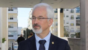 Bastonário da Ordem dos Médicos no Centrod e Saúde de Faro_1