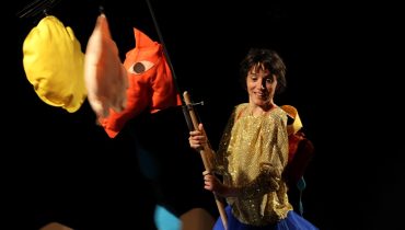 Dama P+® de Mim_corpodehoje festival de artes peformativas de Tavira|N-¦ 3 -JANEIRO - CACHOPO - OS LOBOS