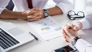 Empresas_empresarios_empresarias_Depositphotos_151250374_XL (Medium)