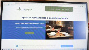 Este serviço gratuito visa apoiar os restaurantes e pastelarias locais|App PTMàMESA|Portimão-à-Mesa