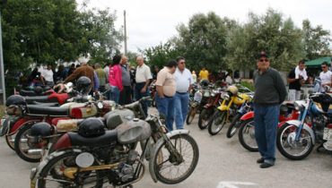 ExposiçãoConvívioEncontroCiclomotores_peral