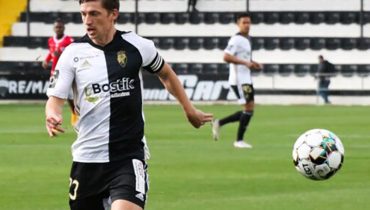 Farense-Santa-Clara-ni-Ryan-Gauld2-768x502
