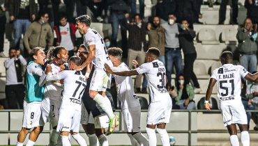 Farense ganha a Académica_Foto SCF