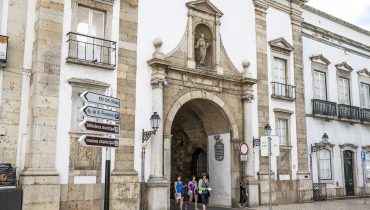 Faro-Arco da Vila-PS58|Conselho_Municipal_Turismo_2|Conselho_Municipal_Turismo_1