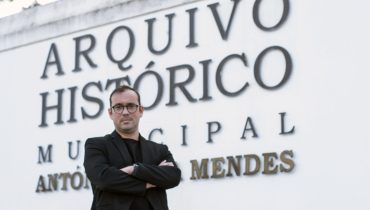 Foto Fernando Pessanha|Brasão da Comissão Portuguesa de História Militar