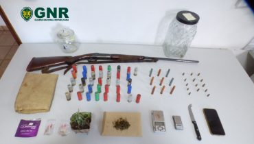 GNR Faro - Apreensão armas