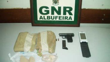 GNR de Albufeira apreende heroína