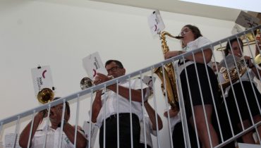 Artistas de Minerva tocam já na nova sede