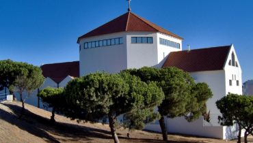 Igreja-S-Pedro-do-Mar-Quarteira