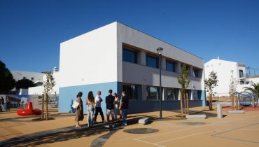 Inauguracao Escola EB1 de Alcantarilha_er (24)|Carla Gonçalves_delegada regional de Educação_er|Carlos Silva_diretor Agrupamento de Escolas Silves Sul_er|escolas_er|Inauguracao Escola EB1 de Alcantarilha_er (1)|Inauguracao Escola EB1 de Alcantarilha_er (2)|Inauguracao Escola EB1 de Alcantarilha_er (3)|Inauguracao Escola EB1 de Alcantarilha_er (4)|Inauguracao Escola EB1 de Alcantarilha_er (5)|Inauguracao Escola EB1 de Alcantarilha_er (6)|Inauguracao Escola EB1 de Alcantarilha_er (7)|Inauguracao Escola EB1 de Alcantarilha_er (8)|Inauguracao Escola EB1 de Alcantarilha_er (9)|Inauguracao Escola EB1 de Alcantarilha_er (10)|Inauguracao Escola EB1 de Alcantarilha_er (11)|Inauguracao Escola EB1 de Alcantarilha_er (12)|Inauguracao Escola EB1 de Alcantarilha_er (13)|Inauguracao Escola EB1 de Alcantarilha_er (16)|Inauguracao Escola EB1 de Alcantarilha_er (17)|Inauguracao Escola EB1 de Alcantarilha_er (18)|Inauguracao Escola EB1 de Alcantarilha_er (19)|Inauguracao Escola EB1 de Alcantarilha_er (21)|Inauguracao Escola EB1 de Alcantarilha_er (22)|Inauguracao Escola EB1 de Alcantarilha_er (23)|Xelbi Sax_er