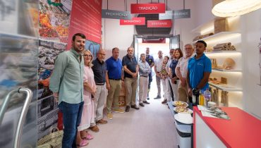 Inauguração Loja do mercado Loulé 16-08-2023-32|Inauguração Loja do mercado Loulé 16-08-2023-14|Inauguração Loja do mercado Loulé 16-08-2023-16|Inauguração Loja do mercado Loulé 16-08-2023-17