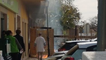 Incêndio em Faro_Perto Jardim da Alameda_1|Incêndio em Faro_Perto Jardim da Alameda_2|Incêndio em Faro_Perto Jardim da Alameda_3