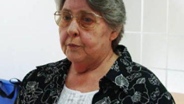 Lília Brinca