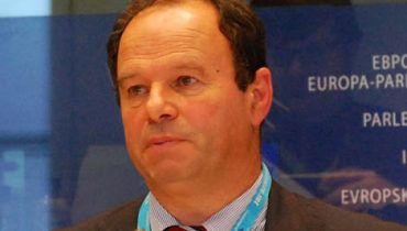 Macário Correia