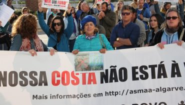 Manifestação A Revolta da Santola (1)|Manifestação A Revolta da Santola (2)|Manifestação A Revolta da Santola (3)|Manifestação A Revolta da Santola (4)|Manifestação A Revolta da Santola (5)