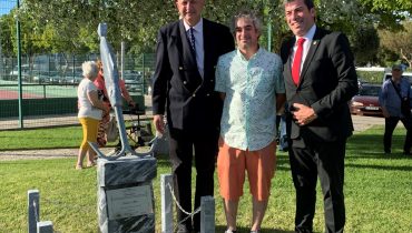 Manuel Carlos e João Campolargo com Pedro Baltazar (ao centro)