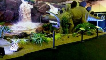 Mundo dos Dinossauros 1- D.R|Mundo dos Dinossauros 2- D.R