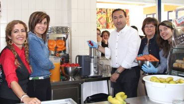 Município são-brasense oferece máquinas de sumo de fruta a Escolas