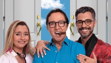 O último fecha a porta