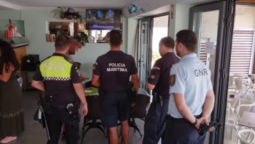 Polícia Marítima realiza operação conjunta em Olhão|Polícia Marítima realiza operação conjunta em Olhão