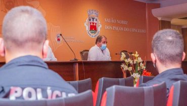 Policia municipal na receção a 7 de ago 2020